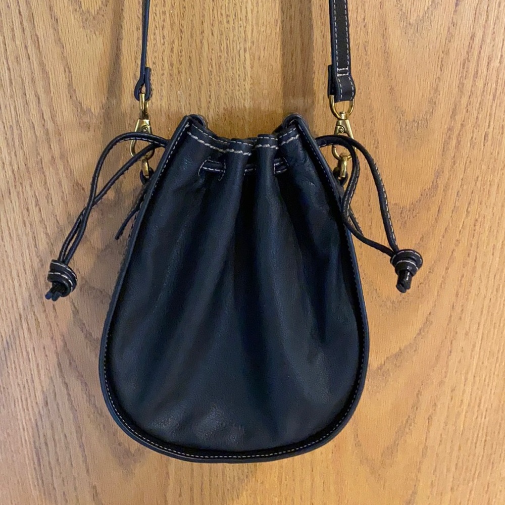 Fossil Parker drawstring black leather bag